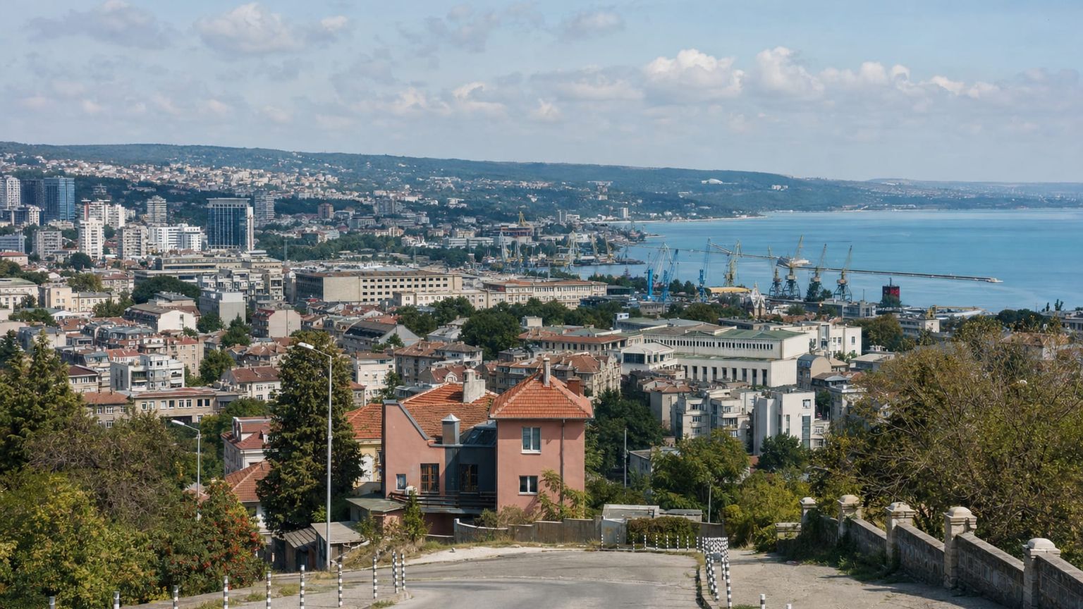 Varna travel guide: How to experience the city without rushing 32 Business-class flights from the US to Varna