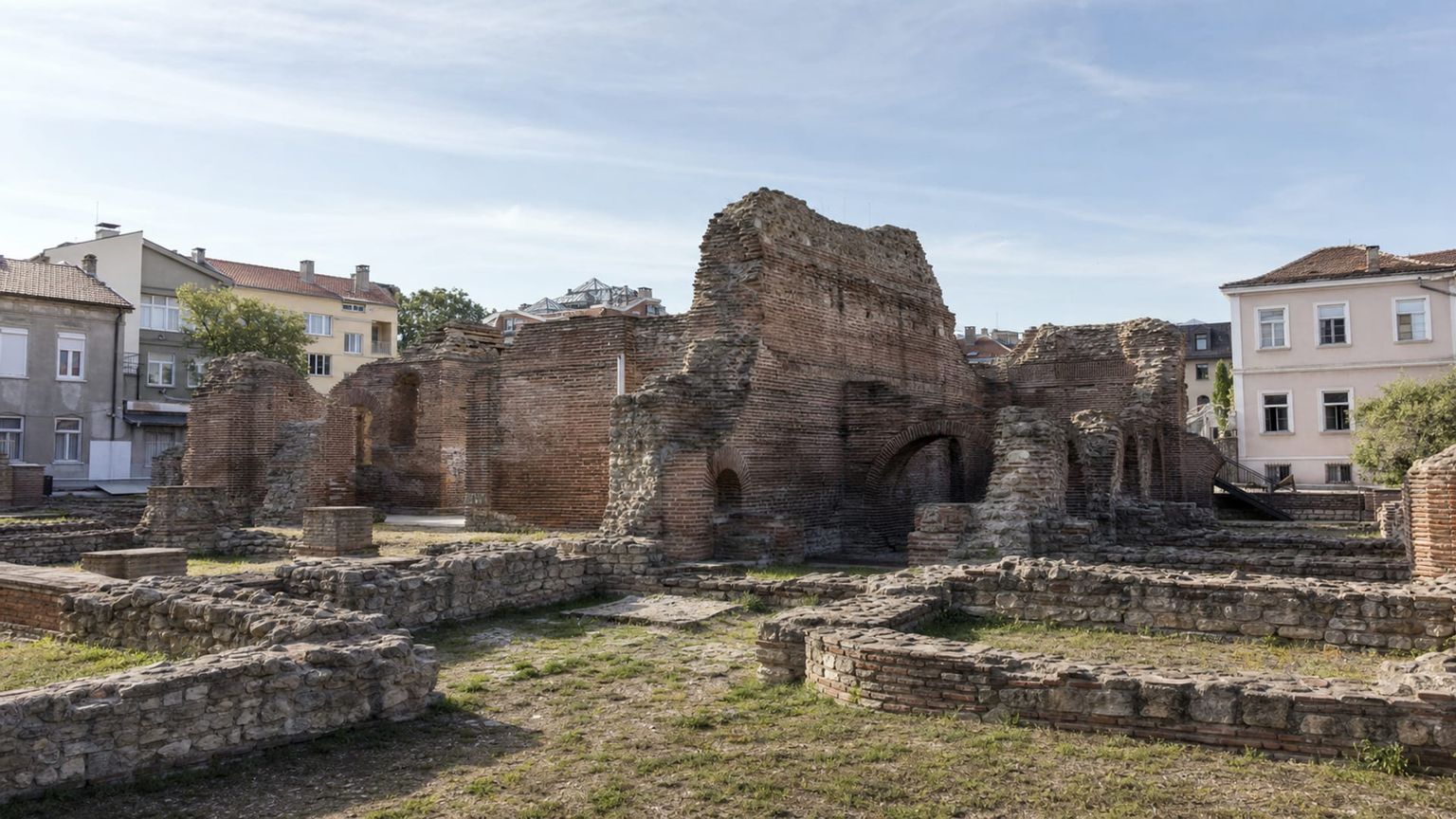 Varna travel guide: How to experience the city without rushing 21 Roman Thermae