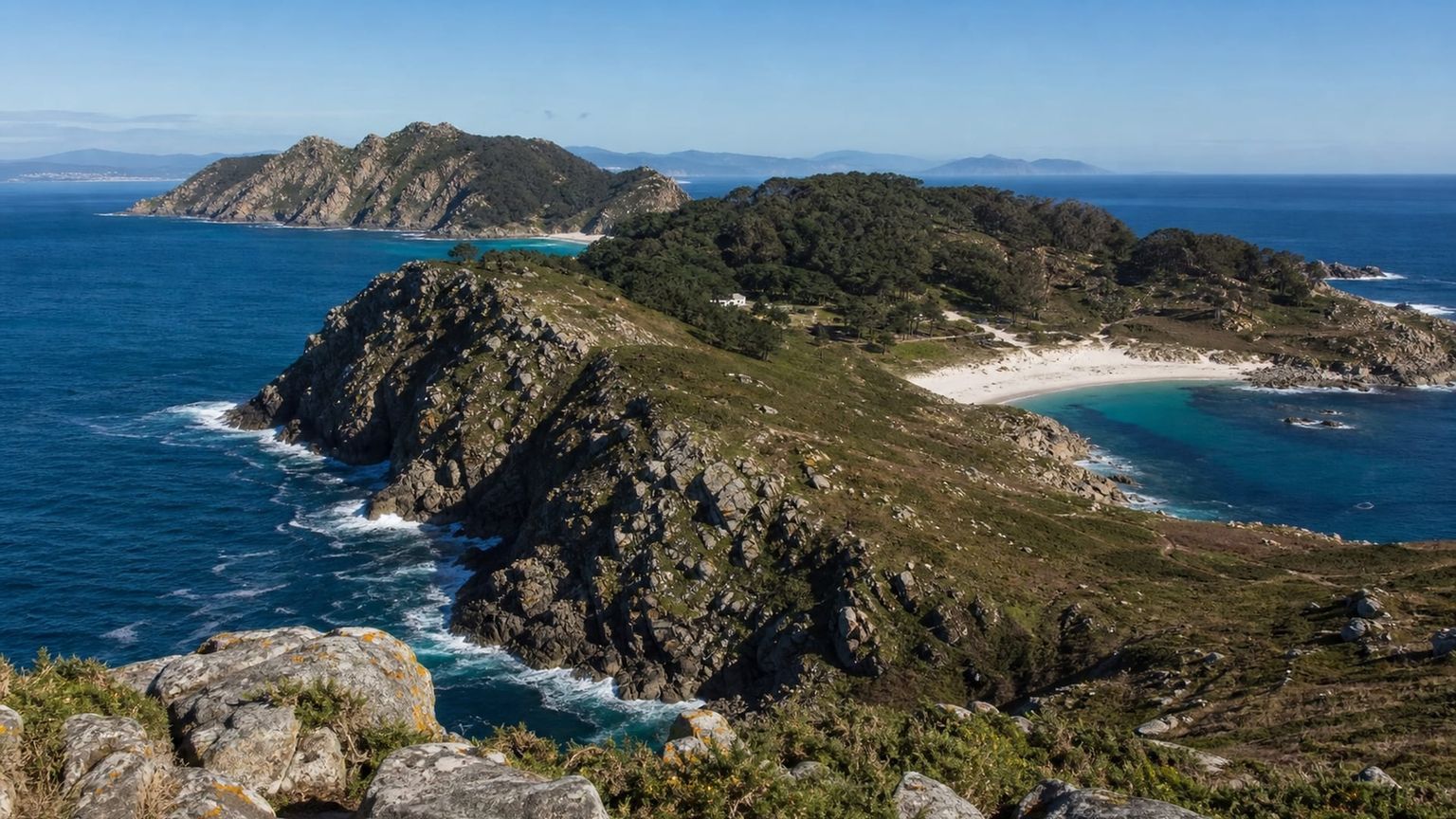 Vigo travel guide: How to experience the city without rushing 22 Cíes Islands, Atlantic Islands of Galicia National Park