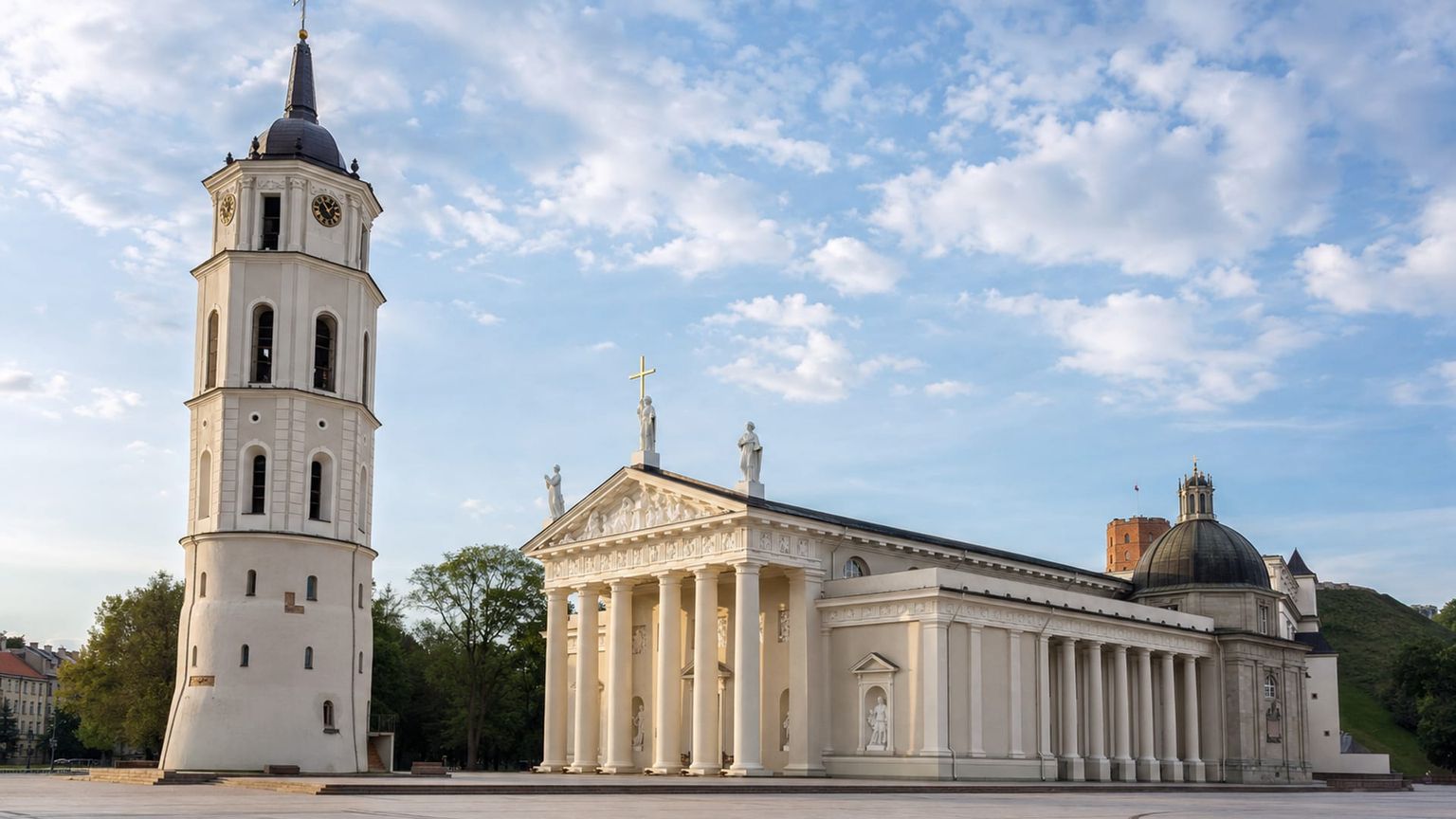 Vilnius travel guide: How to experience the city without rushing 20 Vilnius Cathedral and Cathedral Square