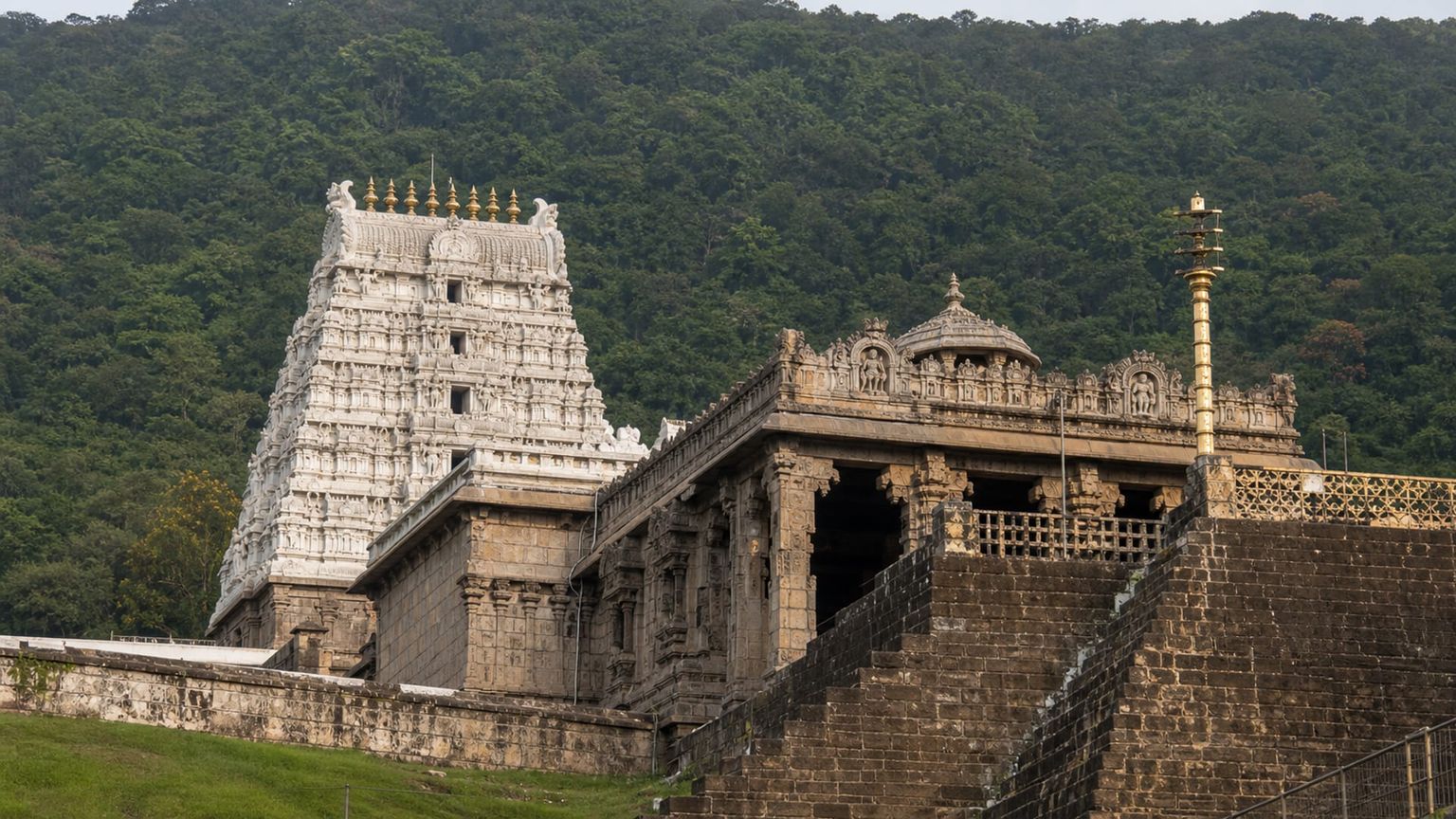 Visakhapatnam travel guide: How to experience the city without rushing 29 Day 3: Simhachalam and Central Streets