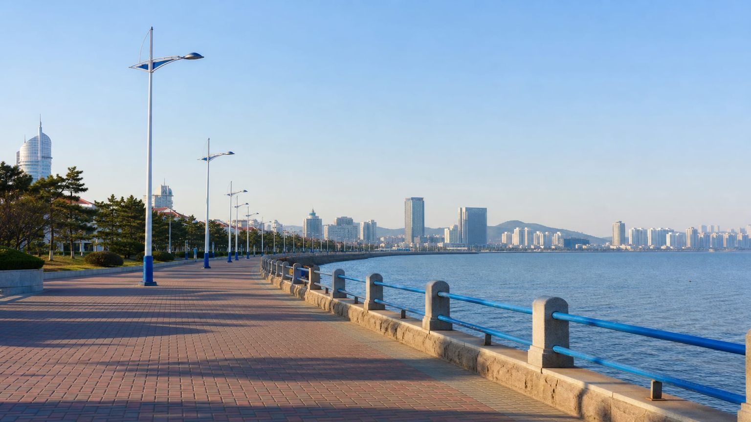 Weihai travel guide: How to experience the city without rushing 15 Weihai Bay seafront