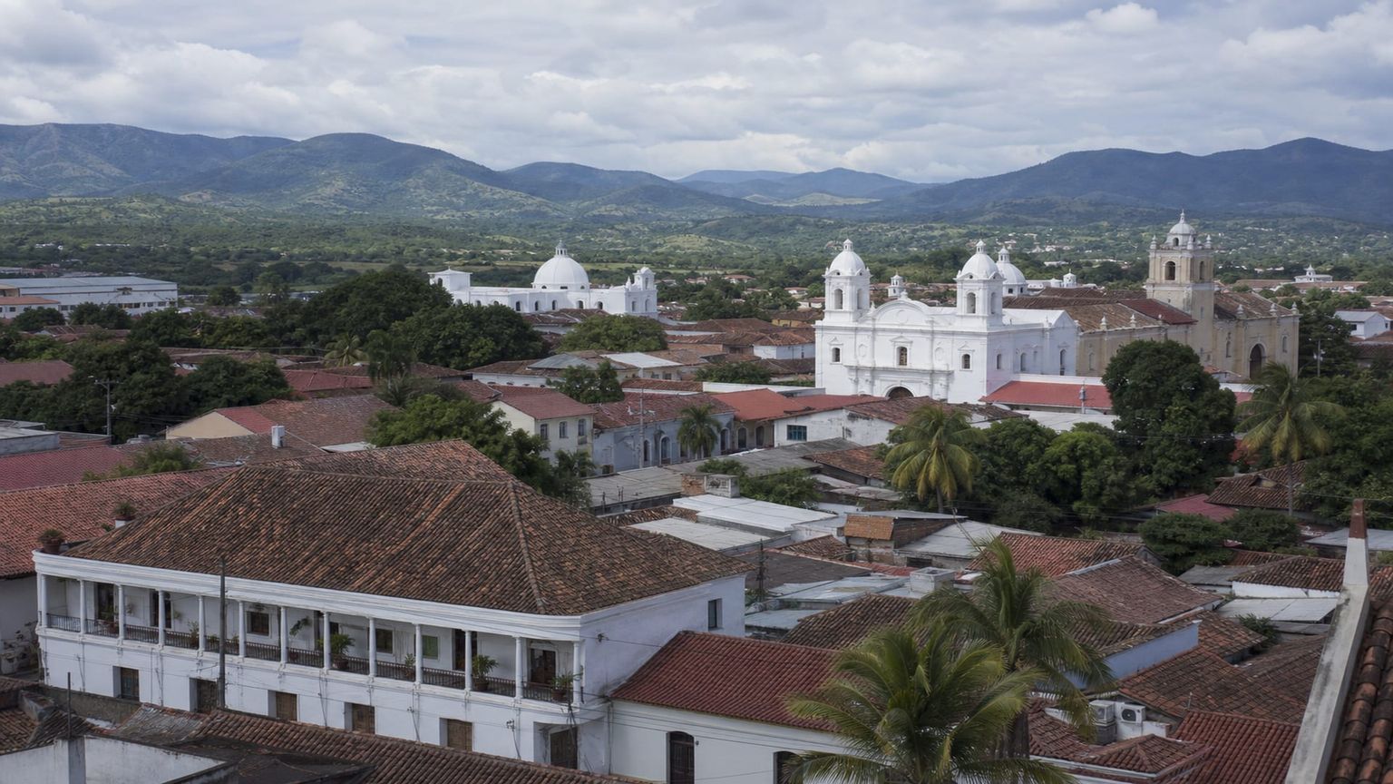 Comayagua travel guide: How to experience the city without rushing 23 Traditional food