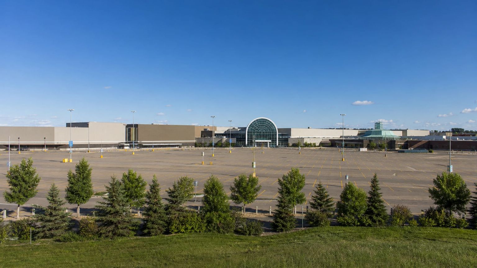 Edmonton travel guide: How to experience the city without rushing 30 Day 4: West Edmonton Mall