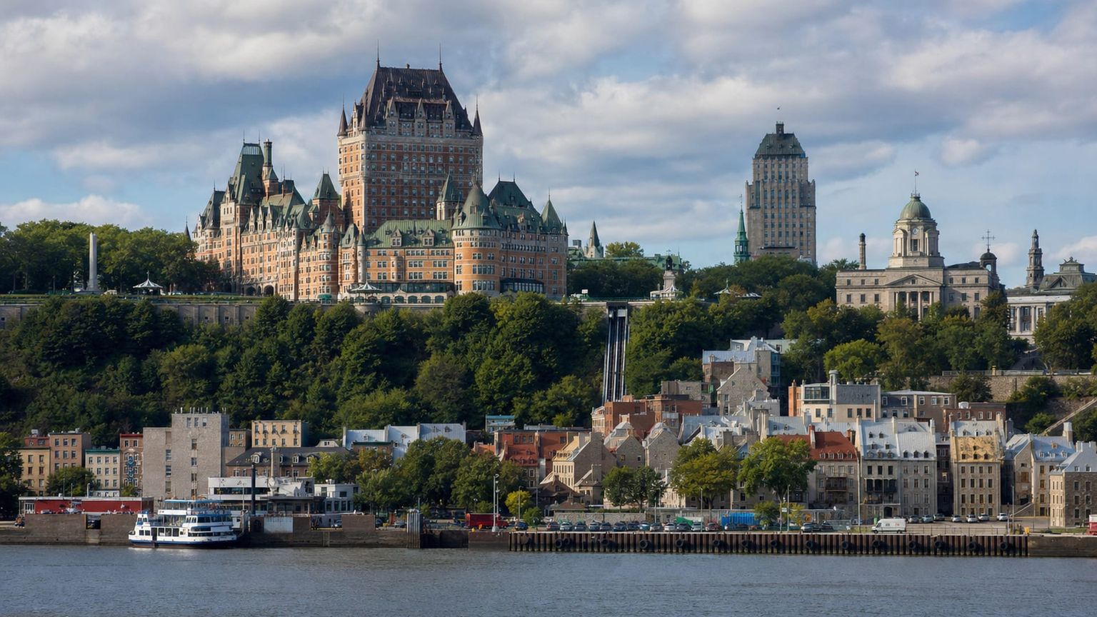 Québec travel guide: How to experience the city without rushing 32 Business-class flights from the US to Québec