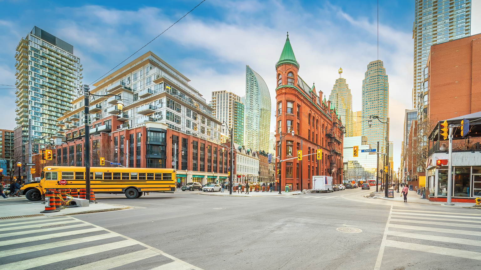 Toronto travel guide: How to experience the city without rushing 27 Day 1: Arrival and Adjustment