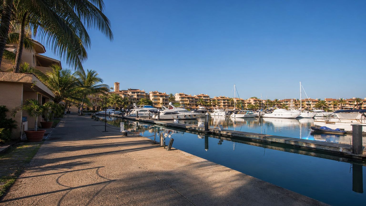 Ixtapa-Zihuatanejo travel guide: How to experience the city without rushing 15 Marina Ixtapa