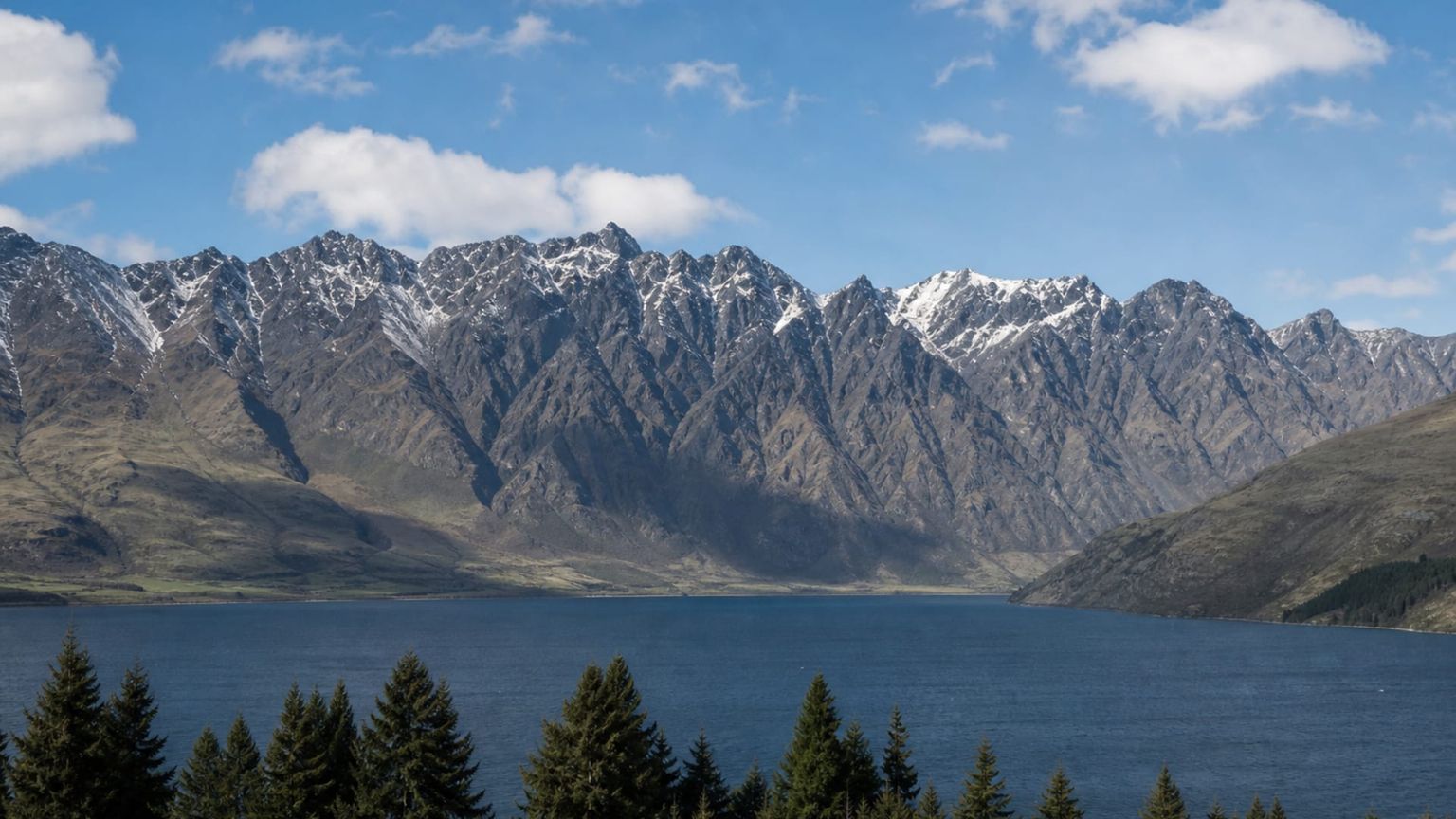 Queenstown travel guide: How to experience the city without rushing 28 Day 3: The Remarkables and Queenstown Hill