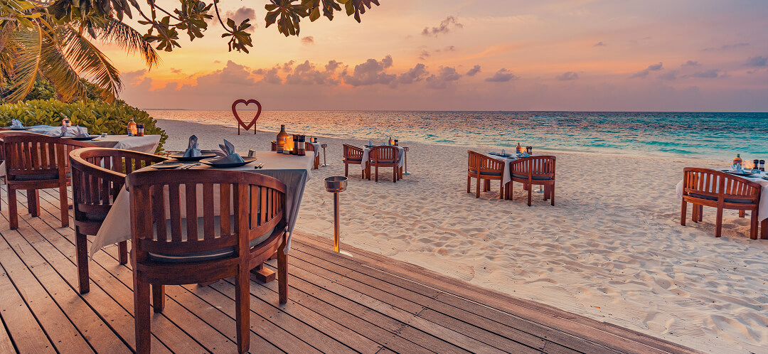 What are the best all-inclusive resorts right now? 9 all inclusive resort beach dining
