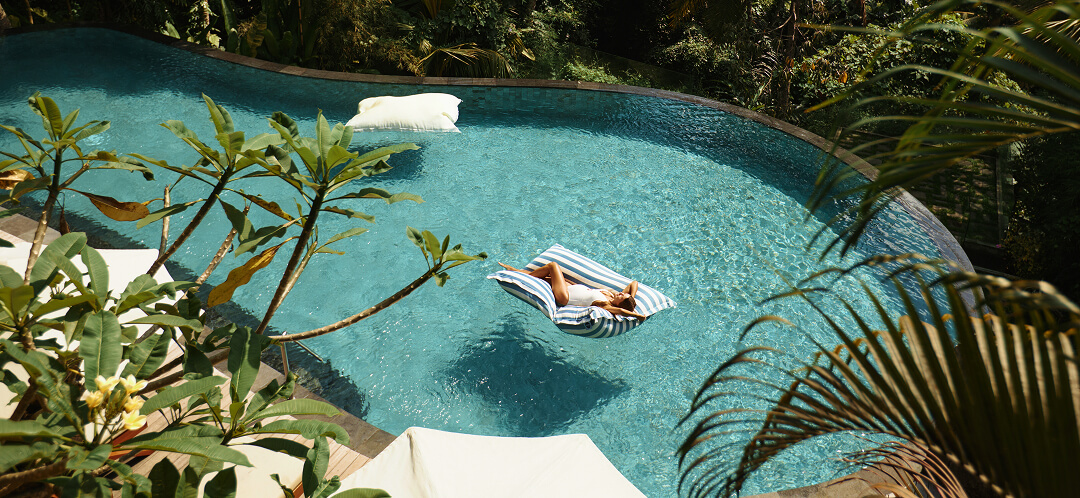 What are the best all-inclusive resorts right now? 4 tropical all inclusive resort pool